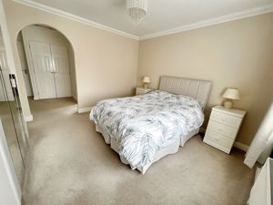Bedroom- click for photo gallery